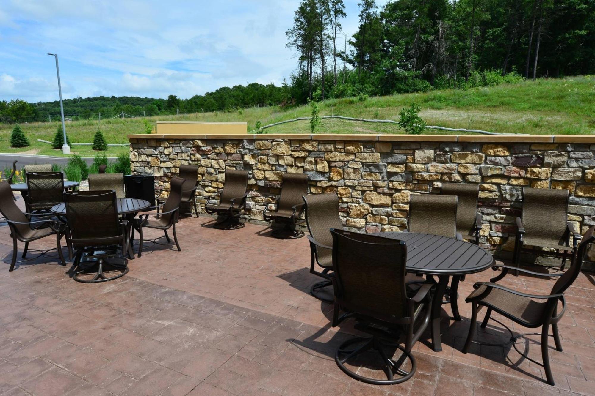 Fairfield Inn & Suites By Marriott Eau Claire/Chippewa Falls Экстерьер фото