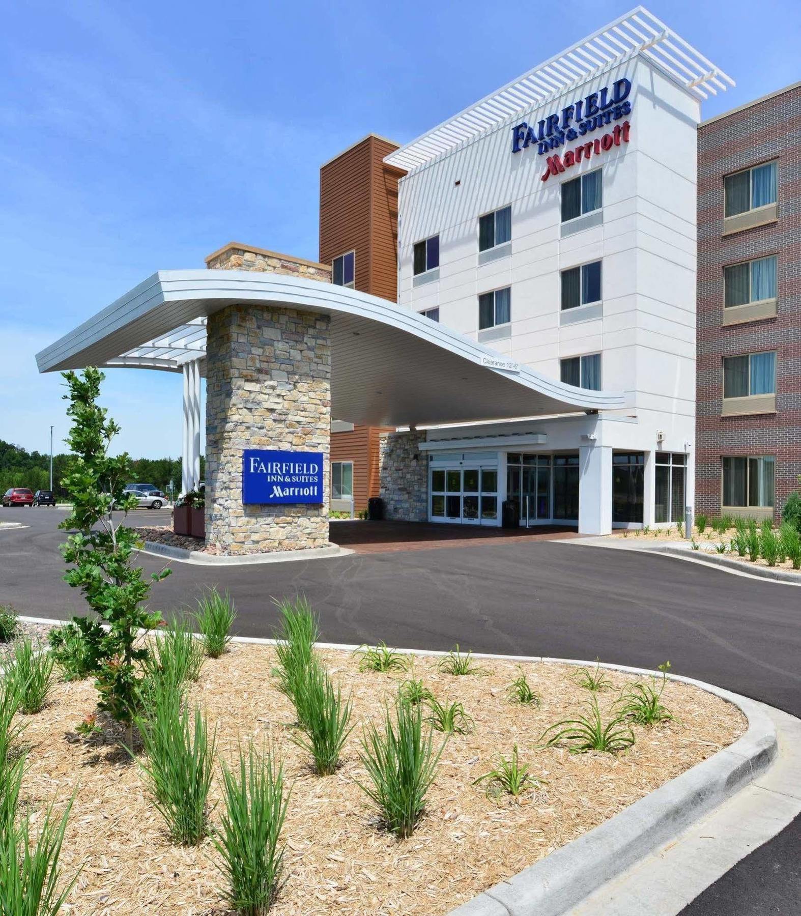 Fairfield Inn & Suites By Marriott Eau Claire/Chippewa Falls Экстерьер фото